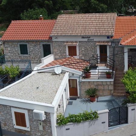 Holiday Home Skevini Dvori Стариград-Паклениця Екстер'єр фото