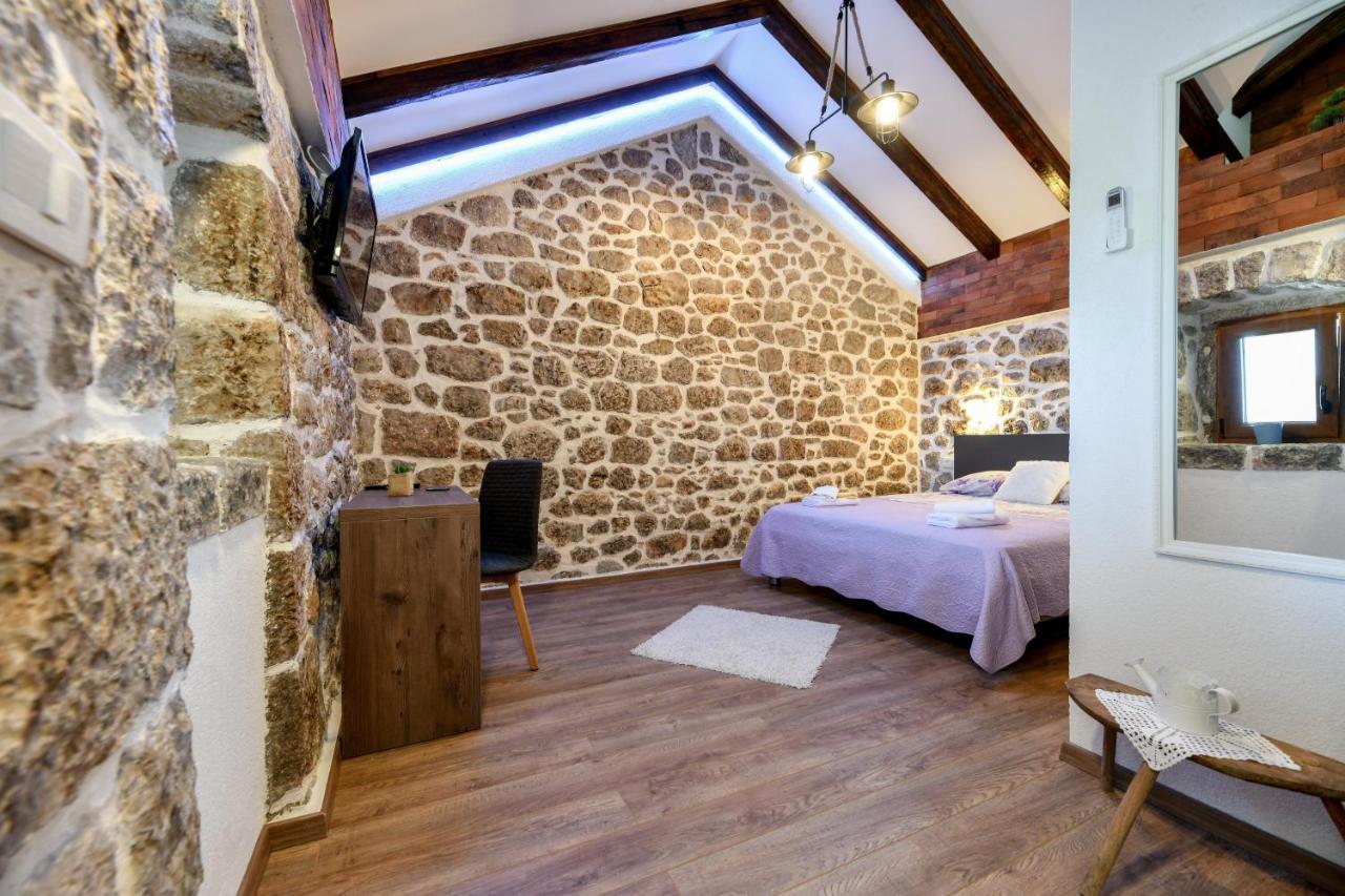 Holiday Home Skevini Dvori Стариград-Паклениця Екстер'єр фото
